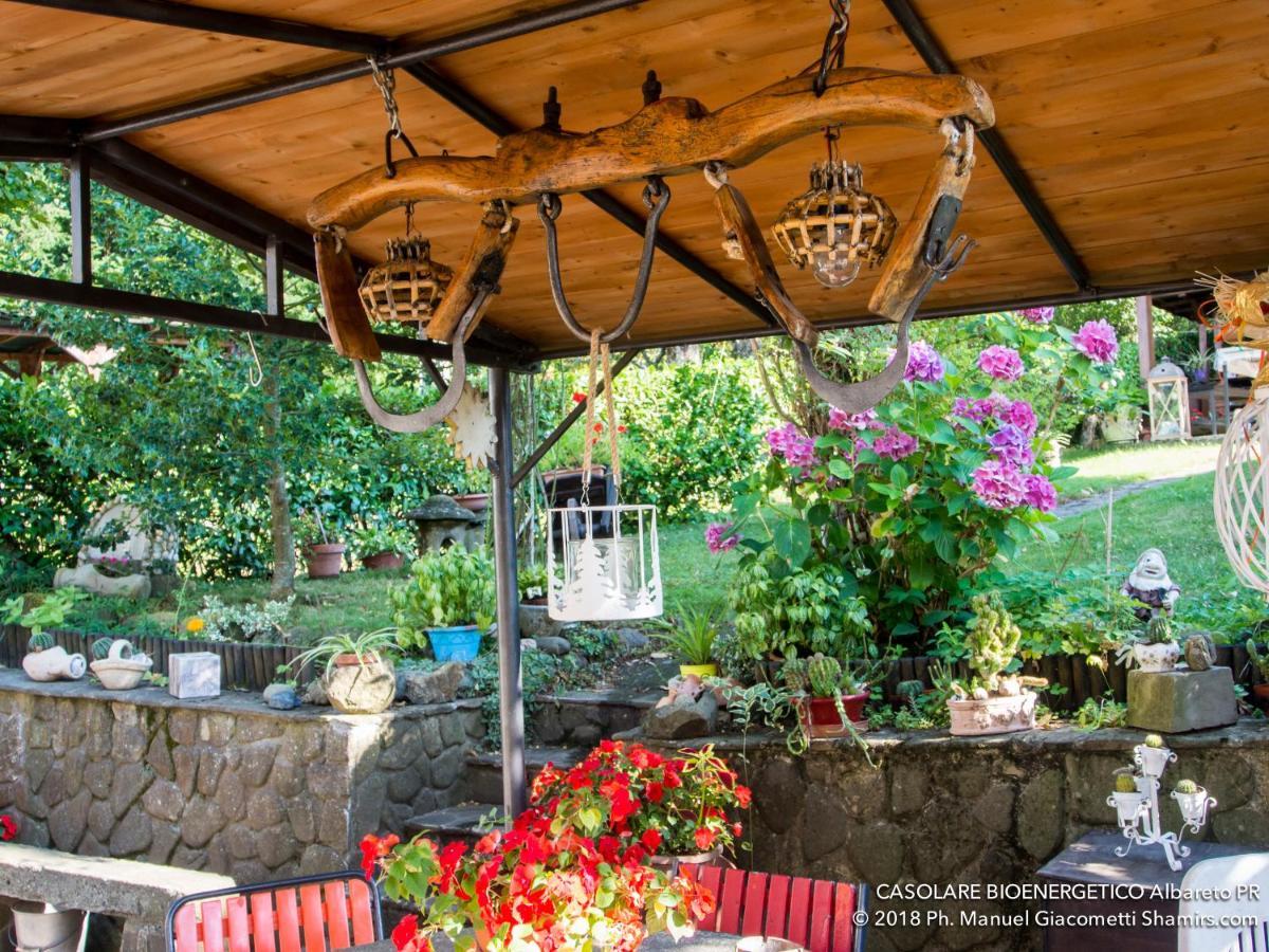 Il Casolare Bioenergetico Bed and Breakfast Albareto  Buitenkant foto