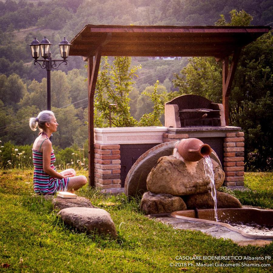 Il Casolare Bioenergetico Bed and Breakfast Albareto  Buitenkant foto