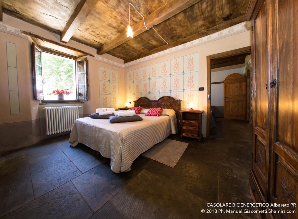 Il Casolare Bioenergetico Bed and Breakfast Albareto  Buitenkant foto