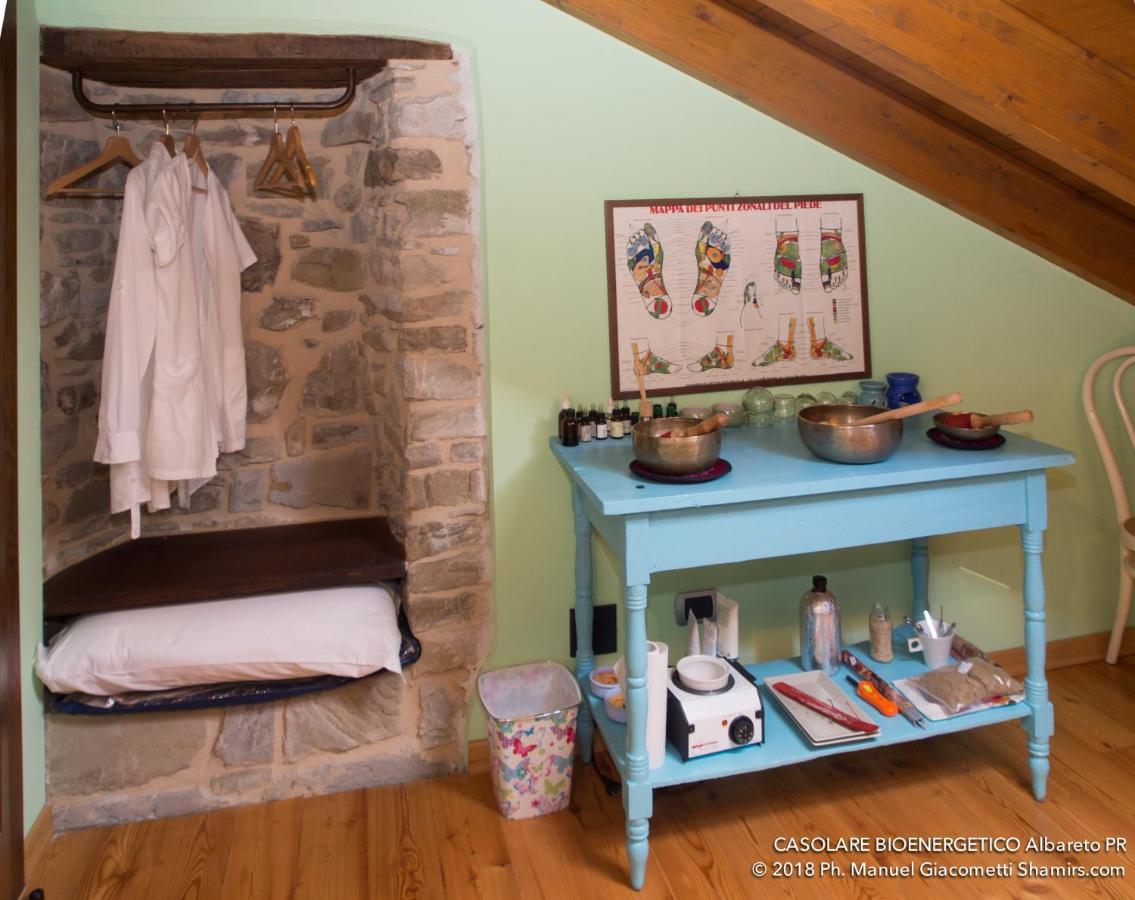 Il Casolare Bioenergetico Bed and Breakfast Albareto  Buitenkant foto