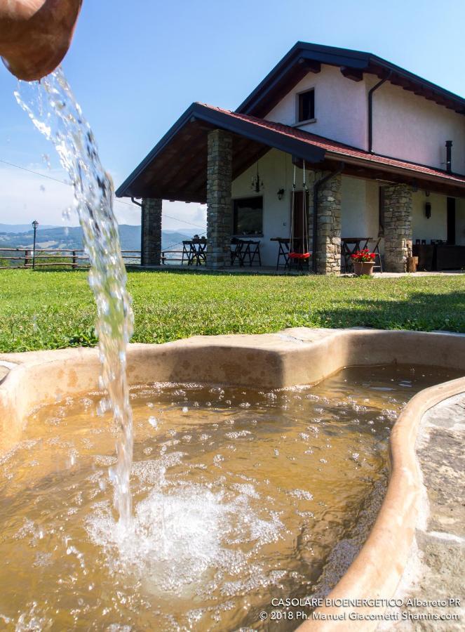Il Casolare Bioenergetico Bed and Breakfast Albareto  Buitenkant foto
