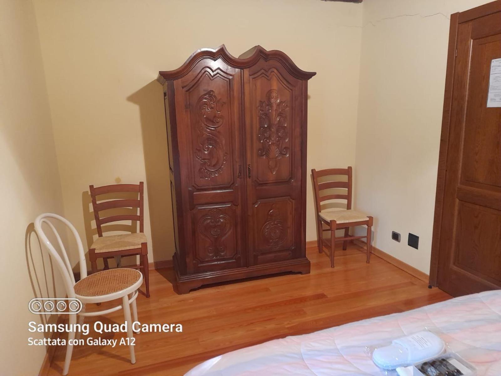 Il Casolare Bioenergetico Bed and Breakfast Albareto  Buitenkant foto