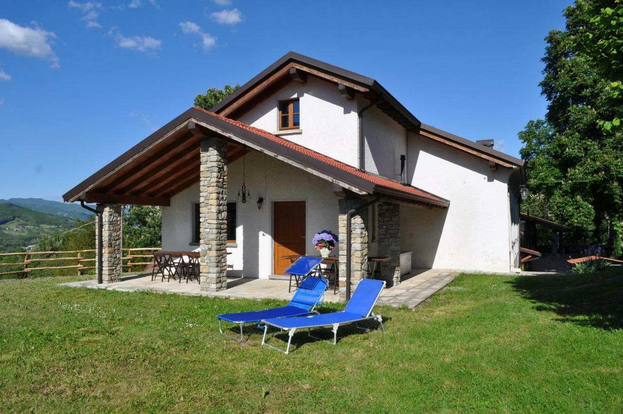 Il Casolare Bioenergetico Bed and Breakfast Albareto  Buitenkant foto